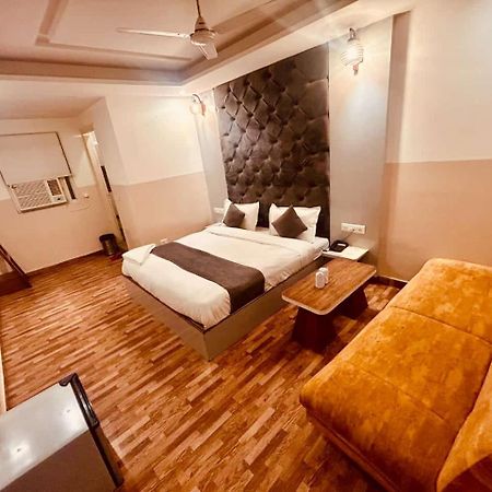 Hotel Airport City New Delhi Extérieur photo