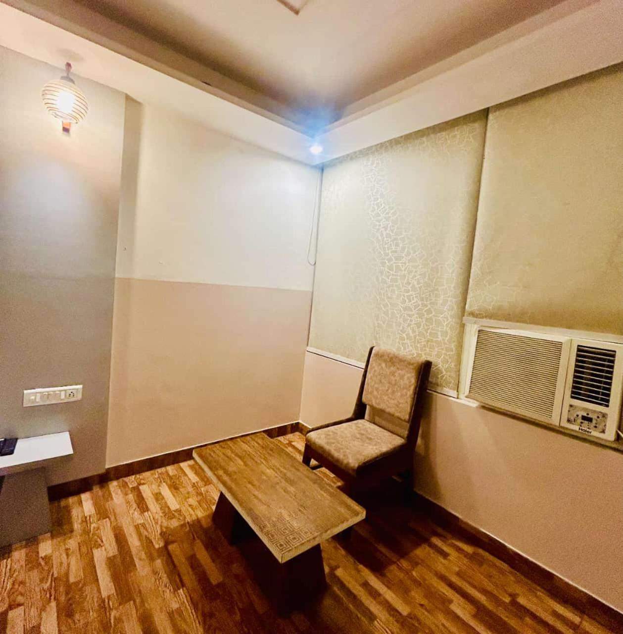 Hotel Airport City New Delhi Extérieur photo