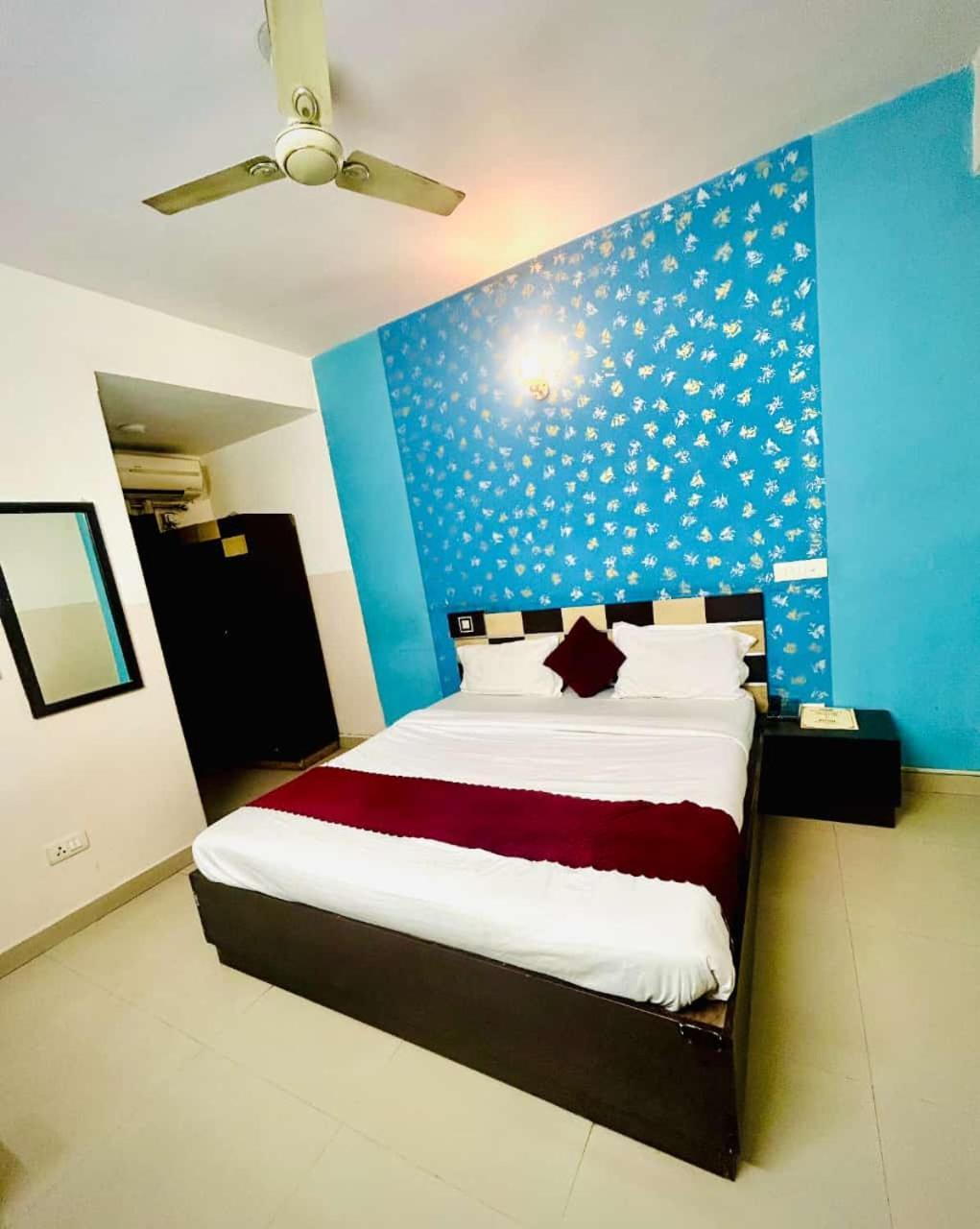 Hotel Airport City New Delhi Extérieur photo