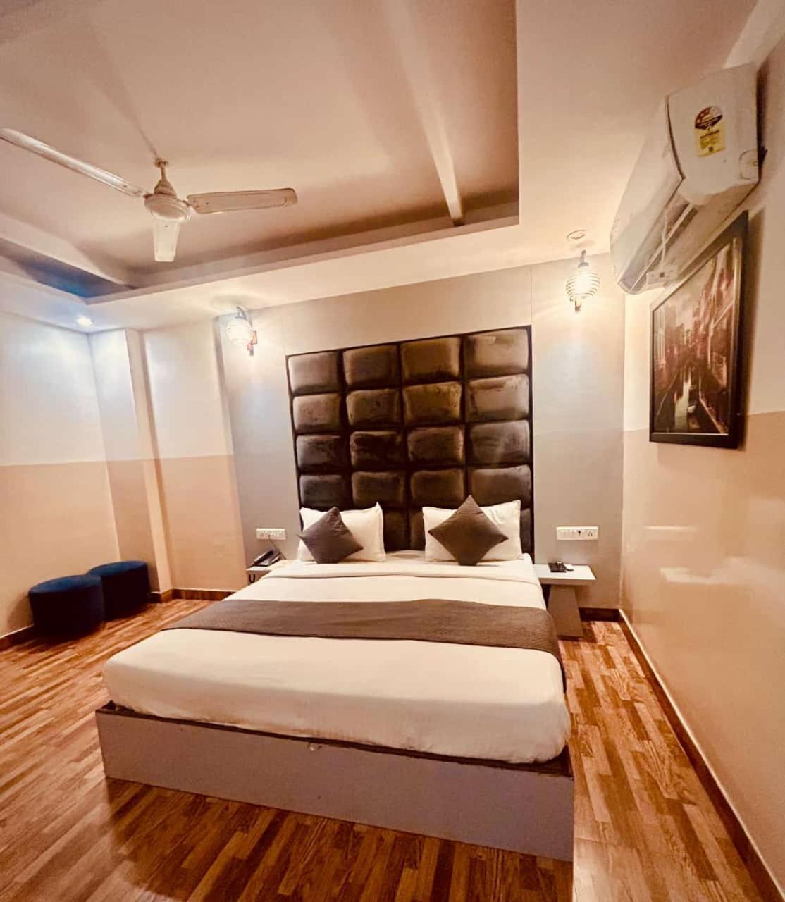 Hotel Airport City New Delhi Extérieur photo